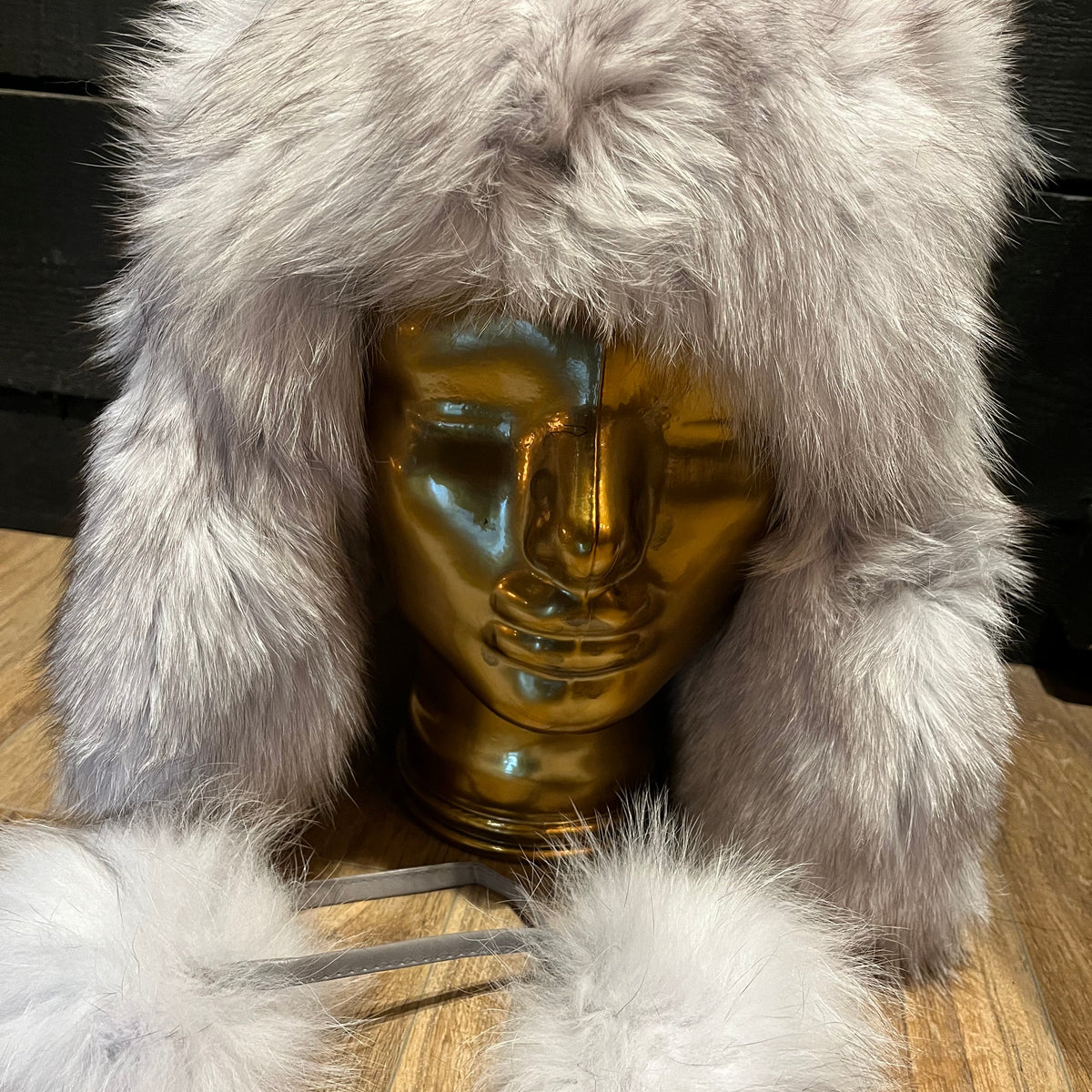 Fox Fur Hat Mamma Reykjavík – Seljalandsfoss Shop & Food