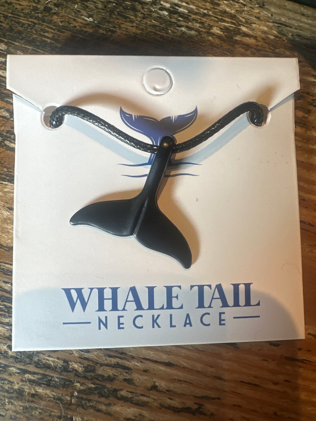 Whale hálsmen svart