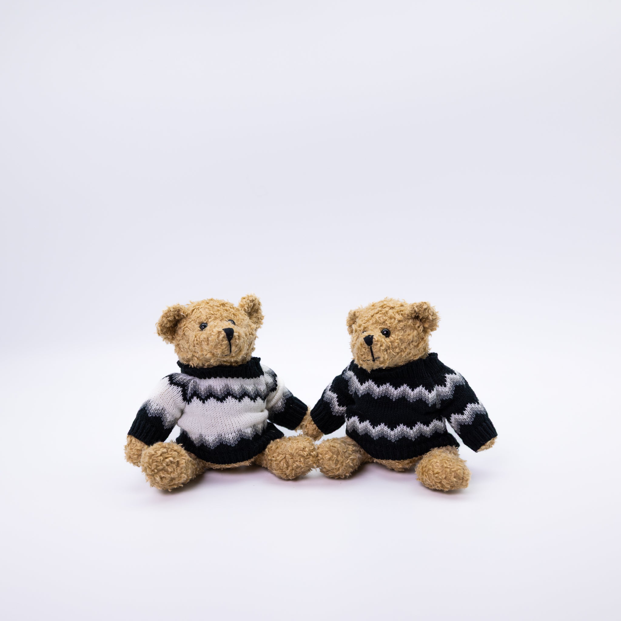 Retro Teddy Bear in Wool Sweater 15 cm - A Memory From Iceland