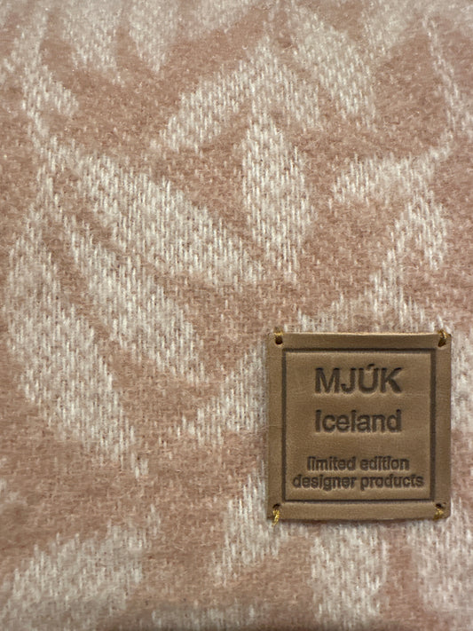 Mjúk Wool Blankets