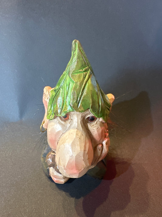 Elf with a extra big nose