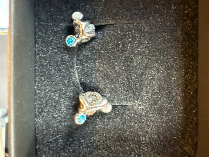 SIGN Earring Lava Stones With Circonia