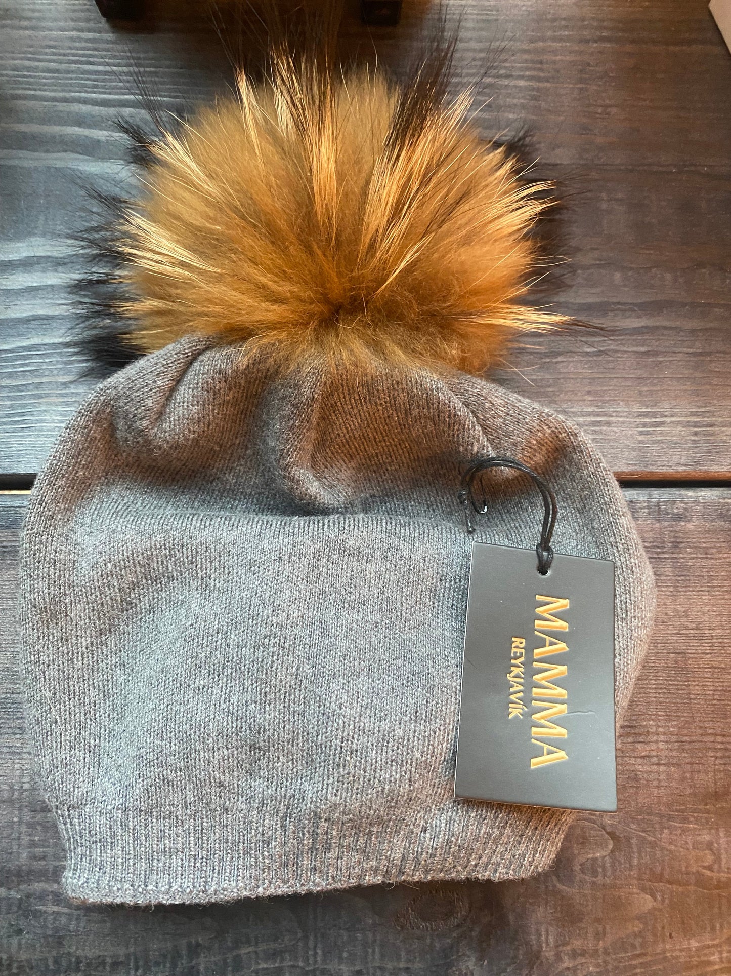 The Móna Hat Mamma Reykjavik