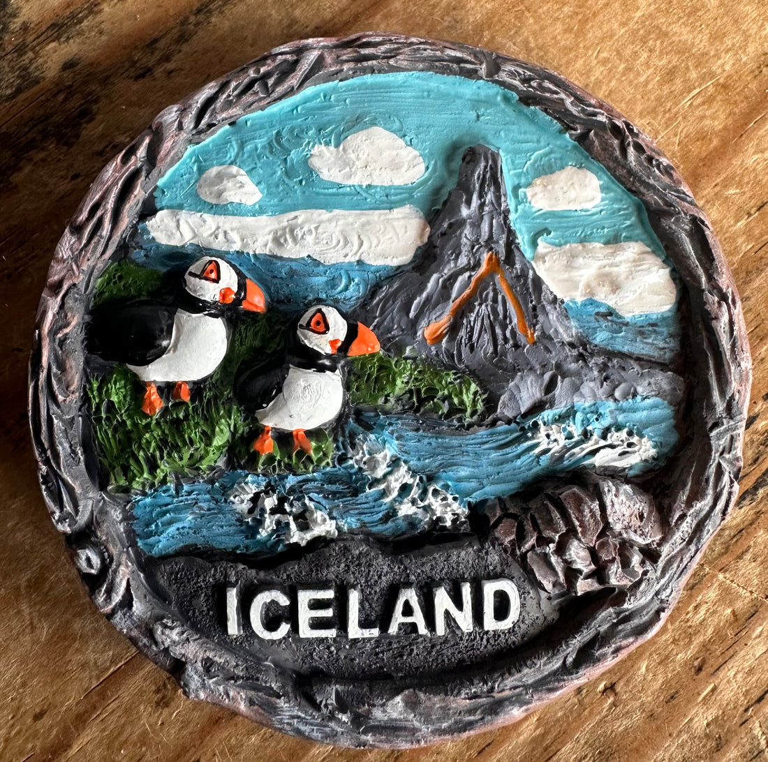 Resin magnet two puffins,volcano