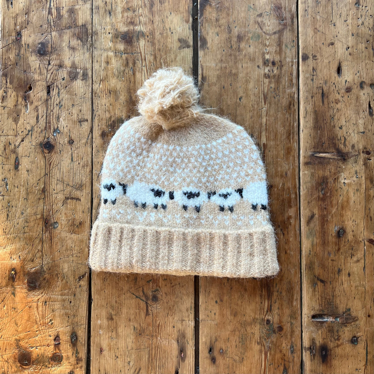 Foss Hat The Wool Sheep Hat - Mamma Reykjavík – Seljalandsfoss Shop & Food