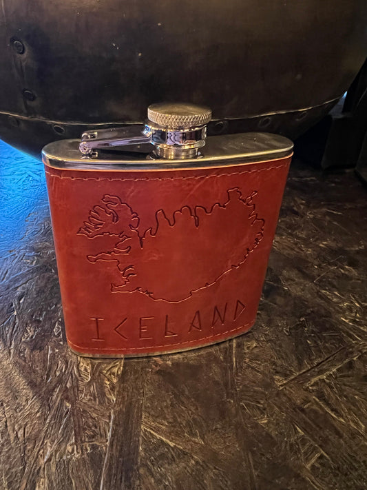 Pocket Lark Iceland Map Shot Bottle