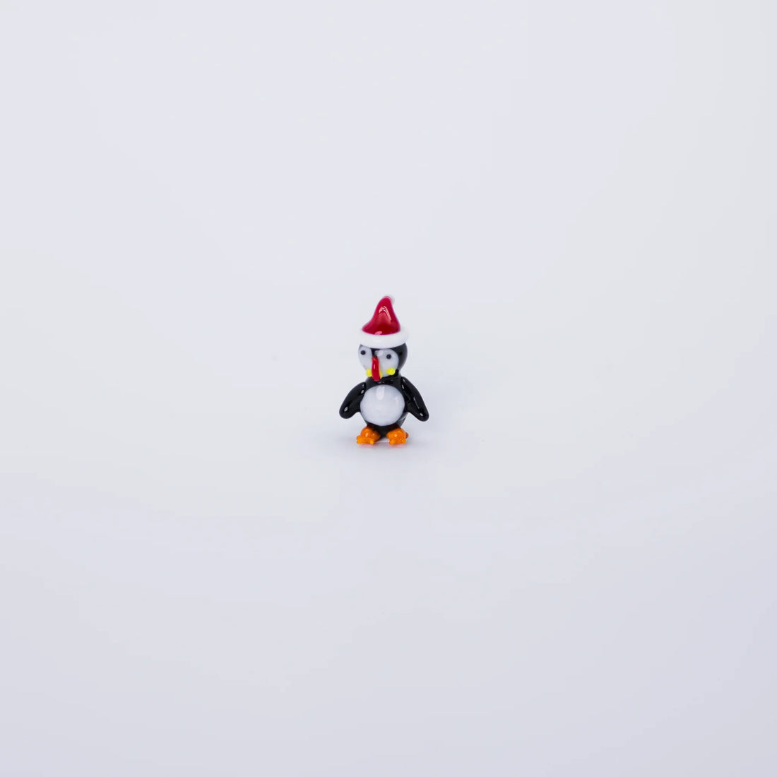 Glass Figurine Puffin With Christmas Hat (Large) - Atlason