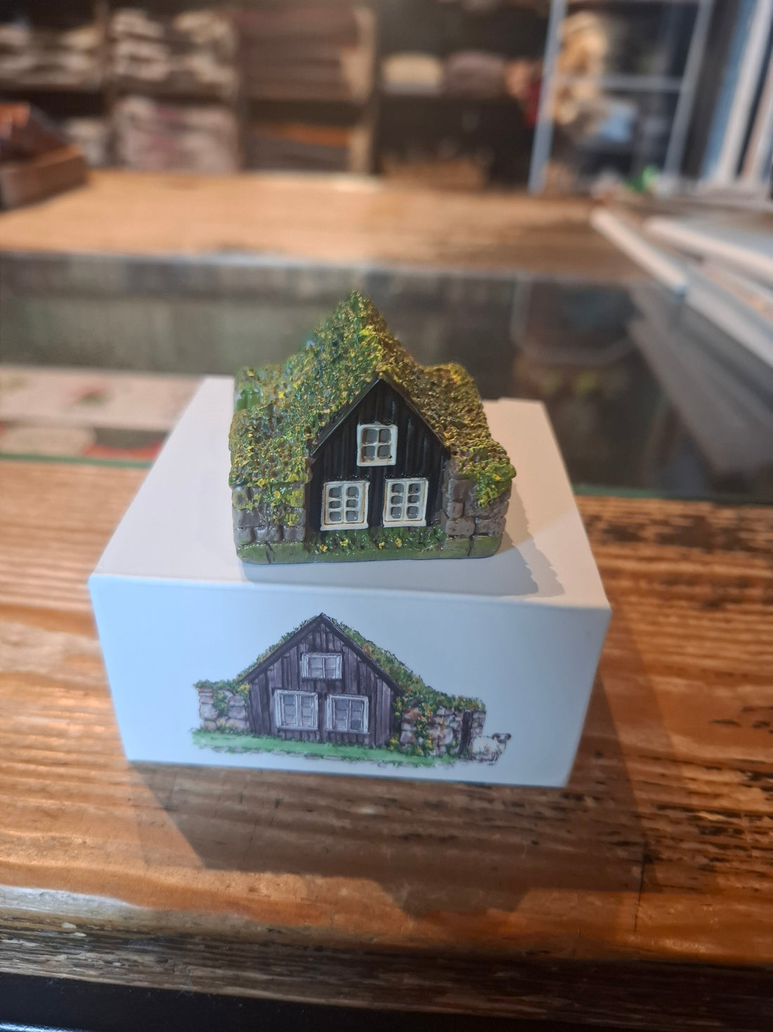 Turfhouse 1 Skógar nomad